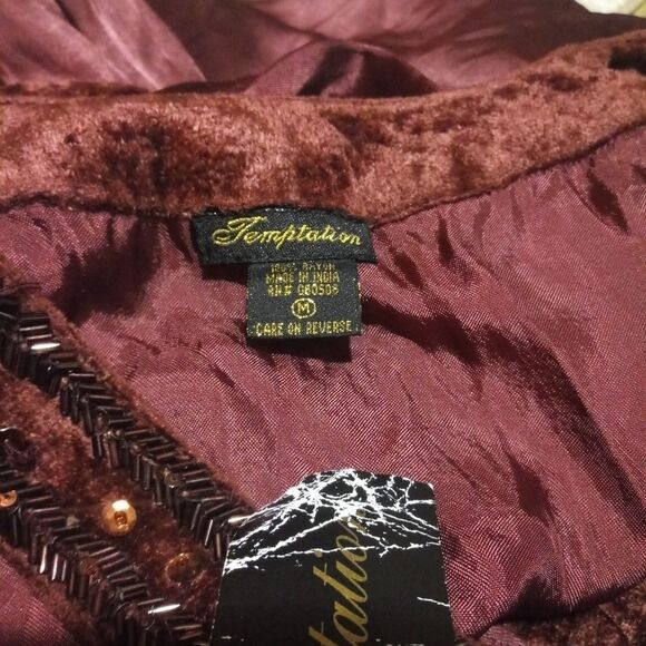 🎁NWT Vintage Temptation Gown - Picture 6 of 6